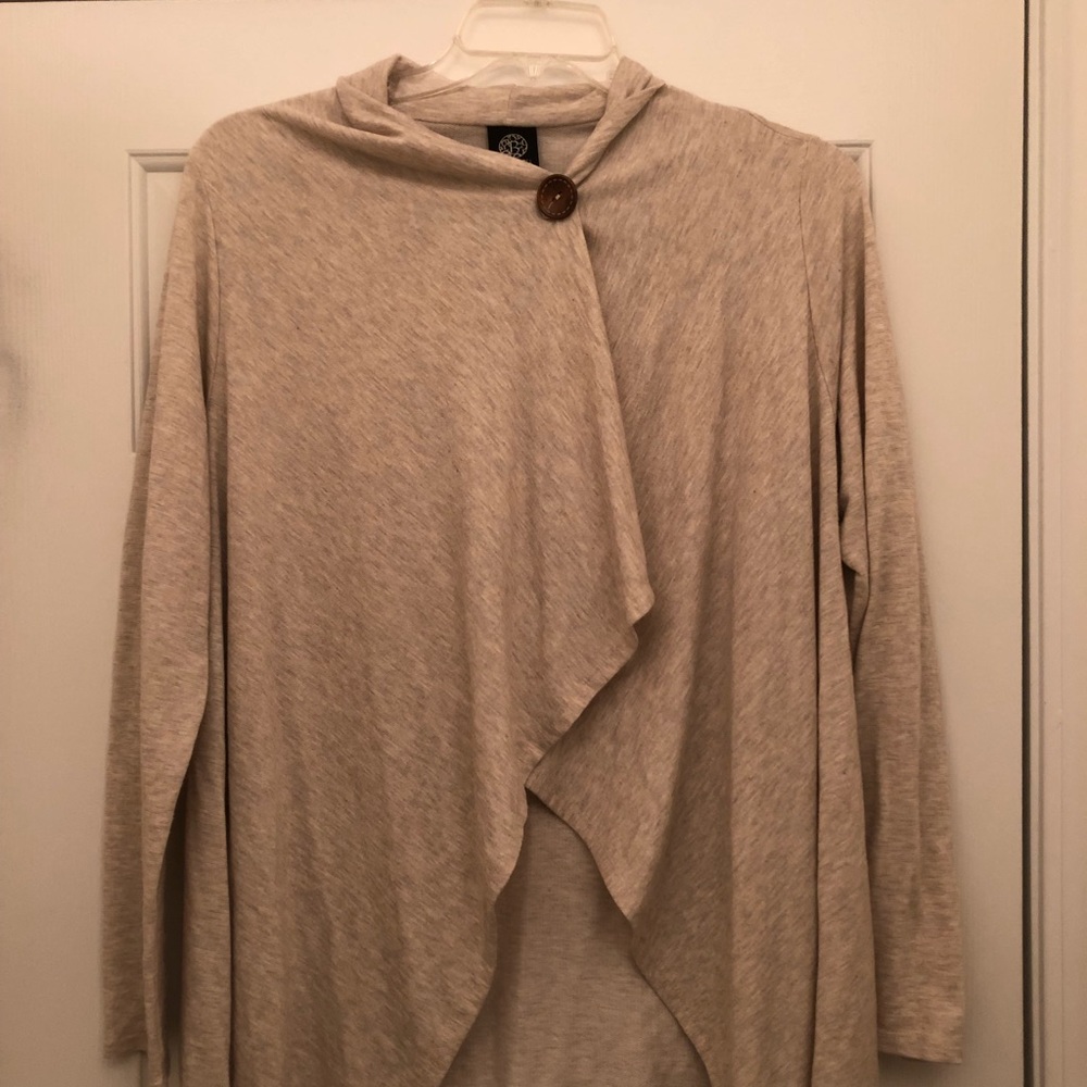Wrap style shirt